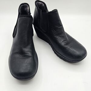 Skechers | Black Curtail 2" Wedge Boots Slip On Size 9